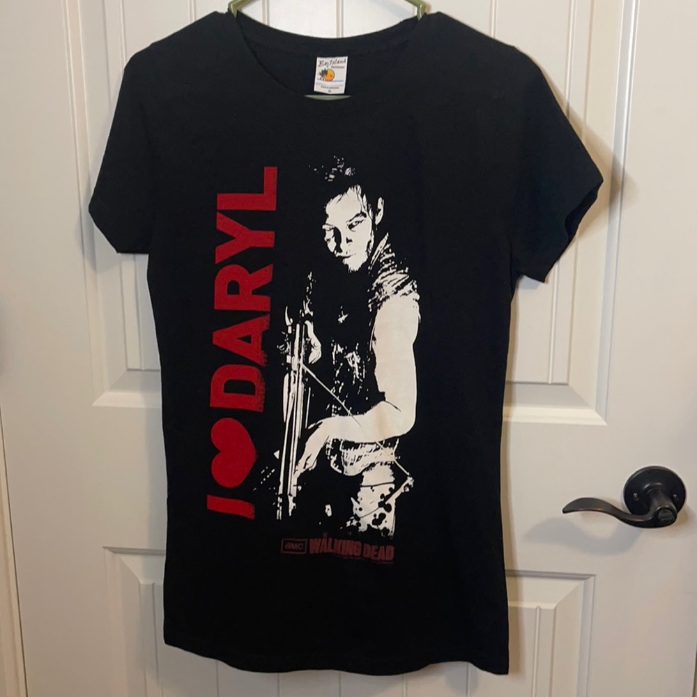 Walking Dead Graphic Tee “I Love Daryl”